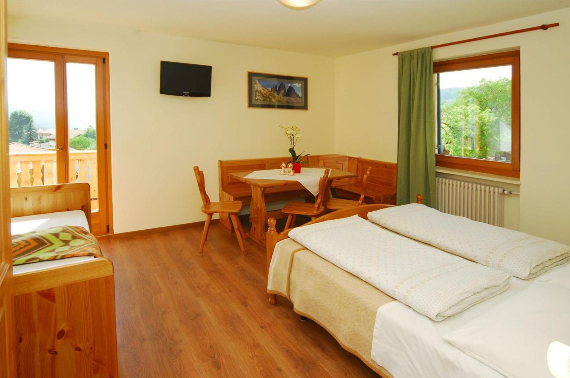 Garni Karlegger Bed & Breakfast Siusi Oda fotoğraf
